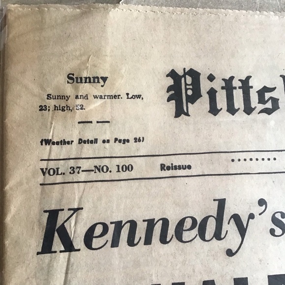 VINTAGE Sealed Historical Newspaper Oswald Slain Kennedy Funeral - Picture 4 of 8